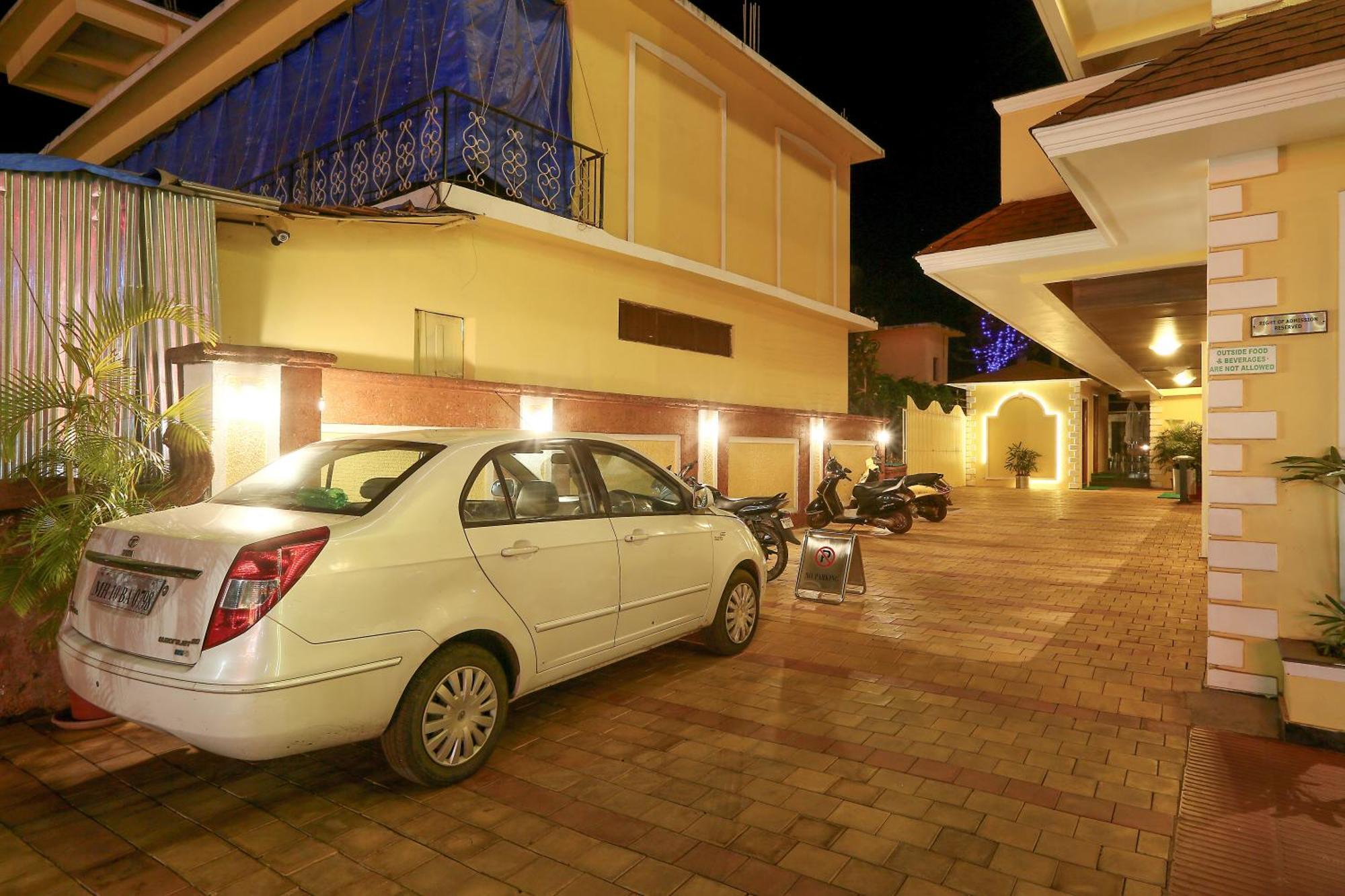 Resort De Coracao By FIRST HALT - Calangute , Goa Exterior foto